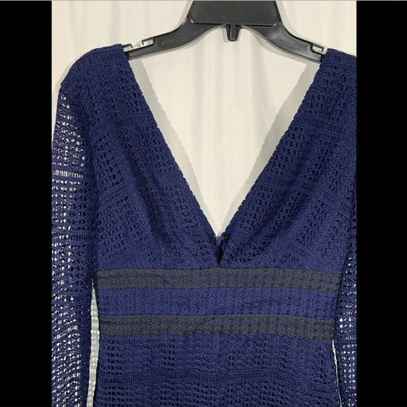 NWT Diane von Furstenberg Crochet Lace Dress SZ 2 - Picture 4 of 8